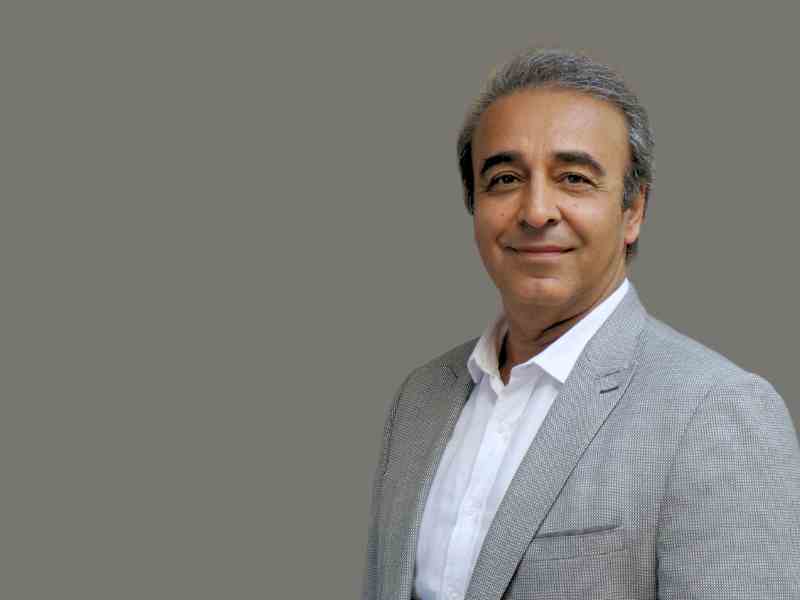 افشین سالاردینی